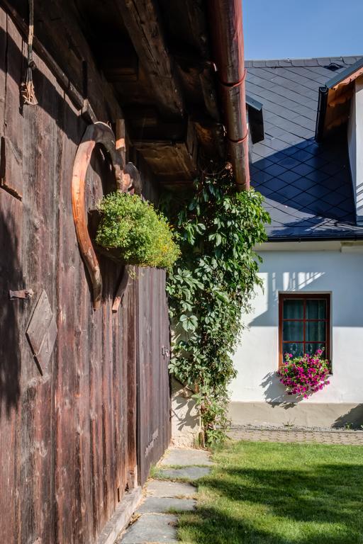 Pension Pod Morskym Okem Karlovice  ภายนอก รูปภาพ