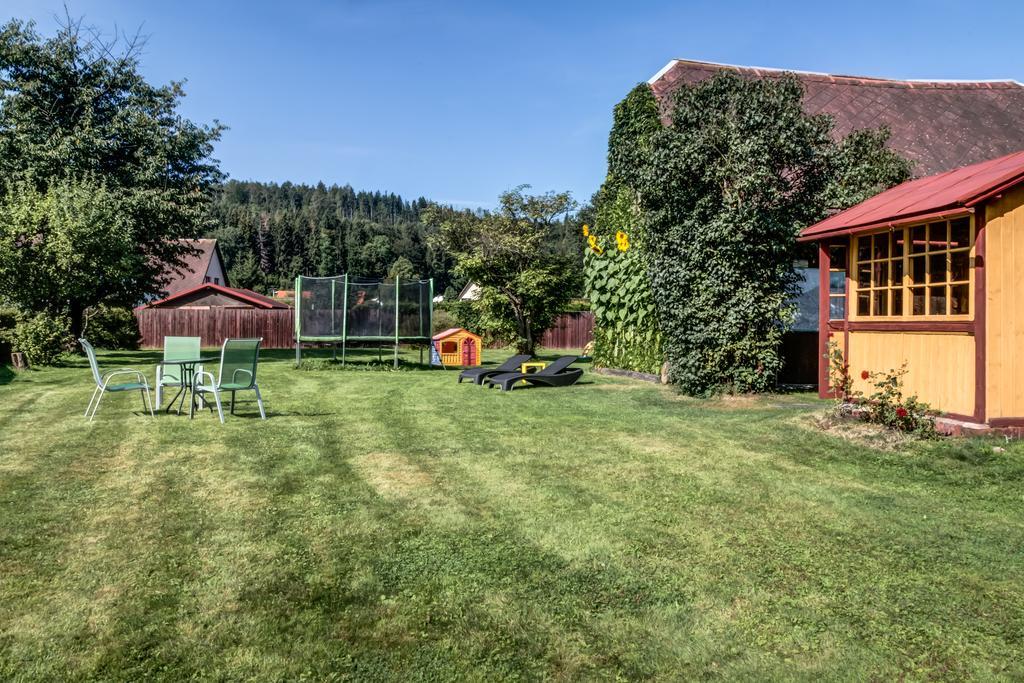 Pension Pod Morskym Okem Karlovice  ภายนอก รูปภาพ
