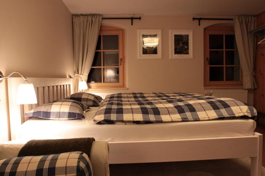 Pension Pod Morskym Okem Karlovice  ภายนอก รูปภาพ