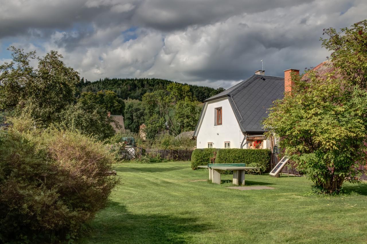 Pension Pod Morskym Okem Karlovice  ภายนอก รูปภาพ