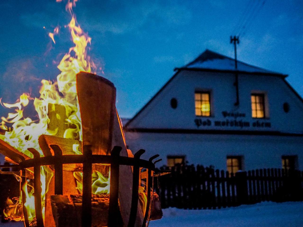 Pension Pod Morskym Okem Karlovice  ภายนอก รูปภาพ