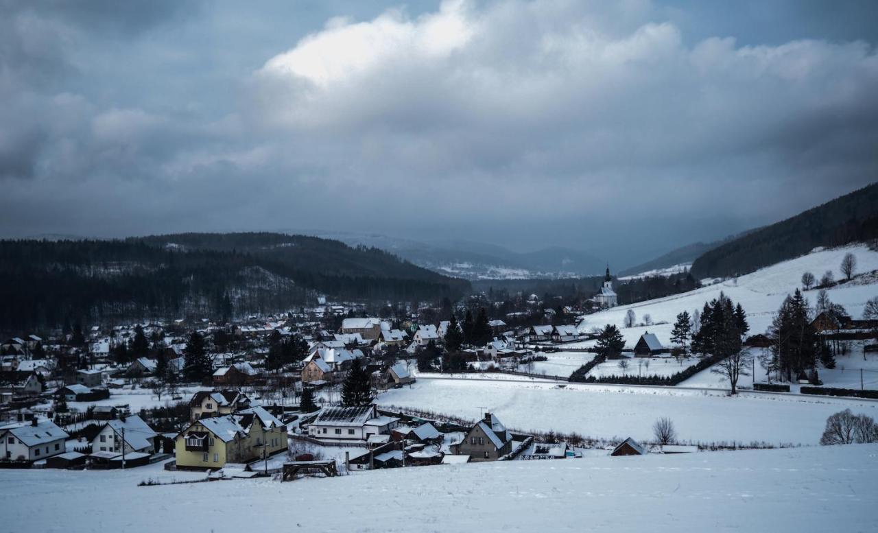 Pension Pod Morskym Okem Karlovice  ภายนอก รูปภาพ